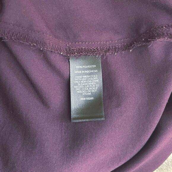 Express Purple Top, Black Lace, V Neck, Dark Academia - Picture 5 of 5